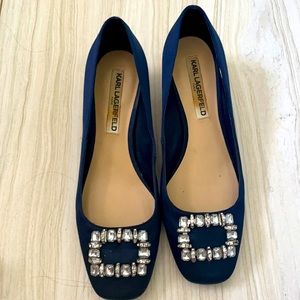 Classic and Stylish 2inch heel